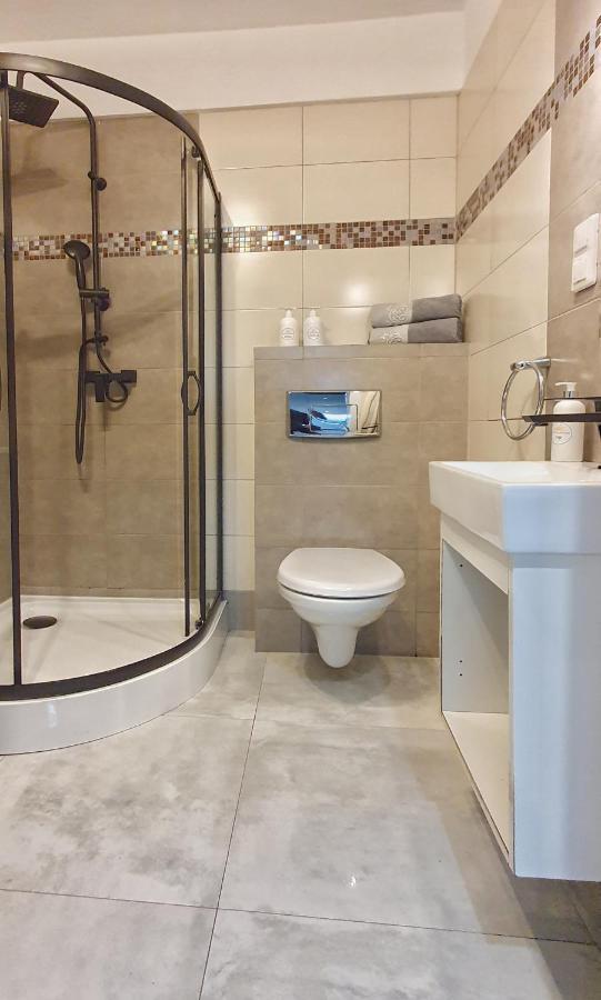 Holiday Home Slavia New 408 Z Sypialnia I Balkonem Przy Plazy ミエンジズドロイェ エクステリア 写真