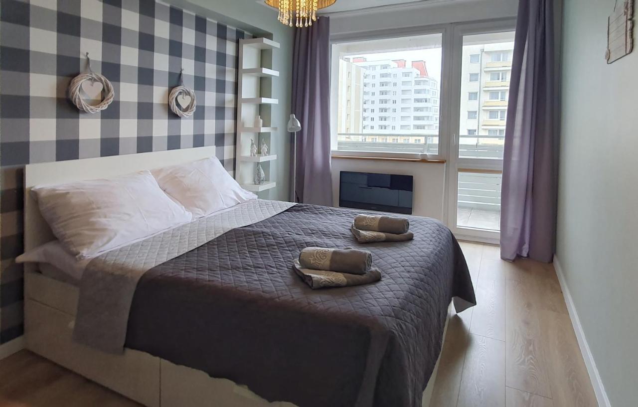 Holiday Home Slavia New 408 Z Sypialnia I Balkonem Przy Plazy ミエンジズドロイェ エクステリア 写真