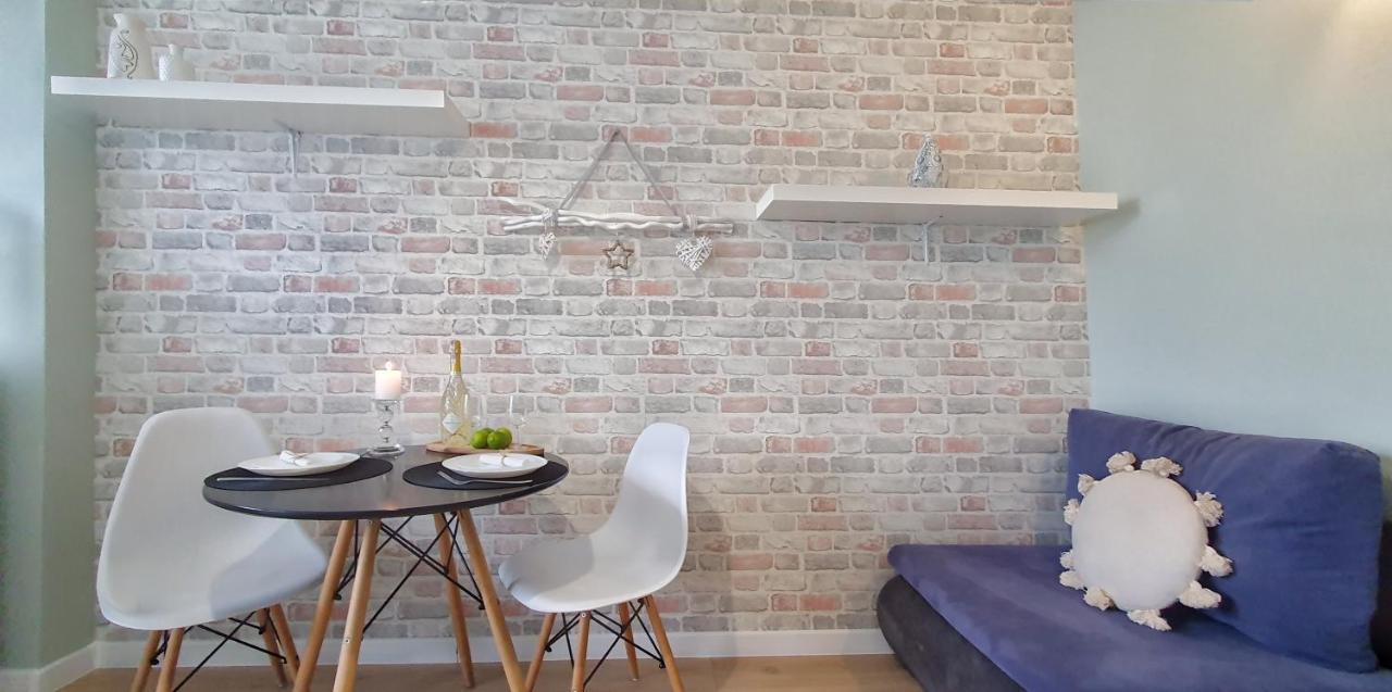 Holiday Home Slavia New 408 Z Sypialnia I Balkonem Przy Plazy ミエンジズドロイェ エクステリア 写真