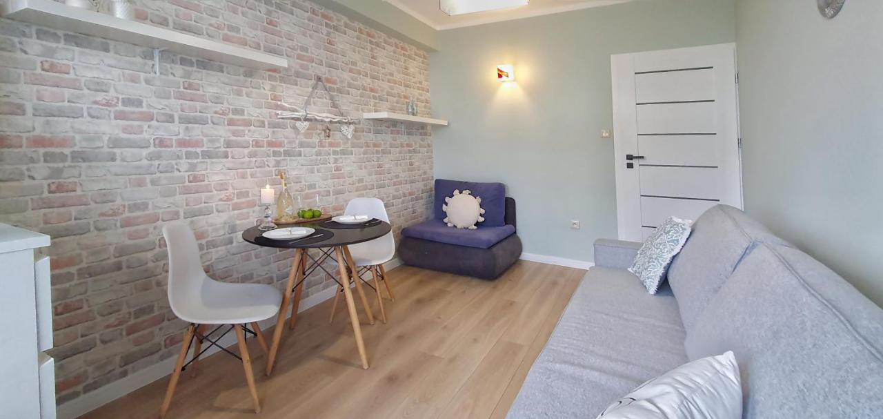 Holiday Home Slavia New 408 Z Sypialnia I Balkonem Przy Plazy ミエンジズドロイェ エクステリア 写真